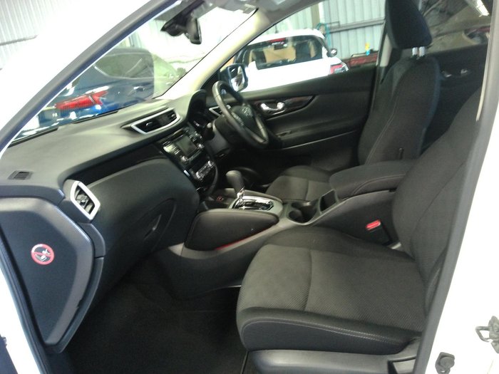 2016 Nissan QASHQAI TL J11 Ivory Pearl