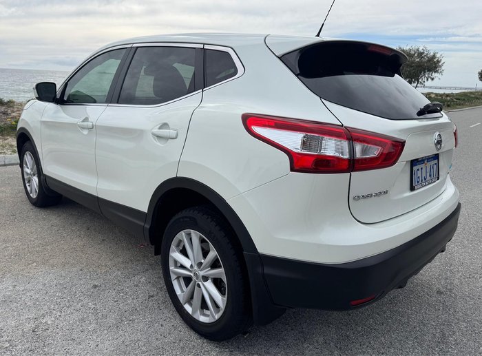 2016 Nissan QASHQAI TS