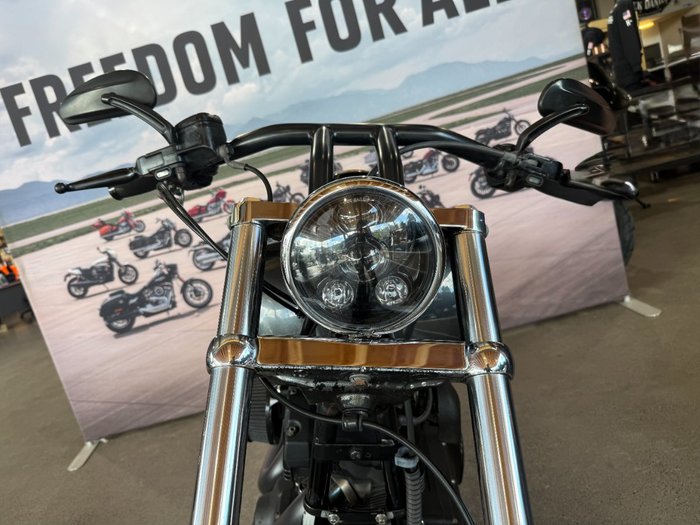 2006 Harley-davidson FXSTBI SOFTAIL NIGHT TRAIN BLACK PEARL