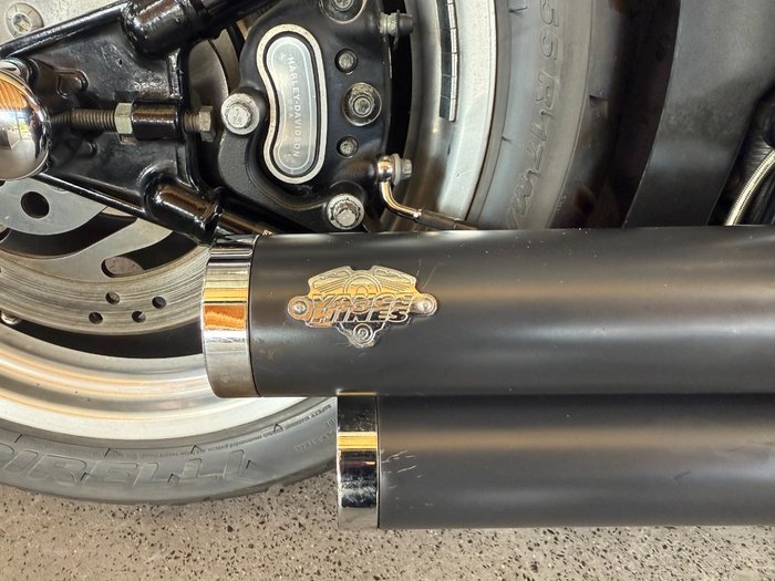 2006 Harley-davidson FXSTBI SOFTAIL NIGHT TRAIN BLACK PEARL