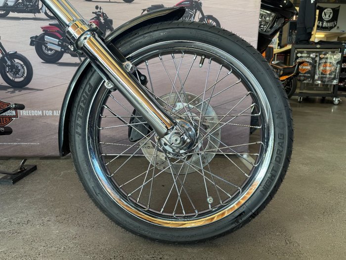 2006 Harley-davidson FXSTBI SOFTAIL NIGHT TRAIN BLACK PEARL