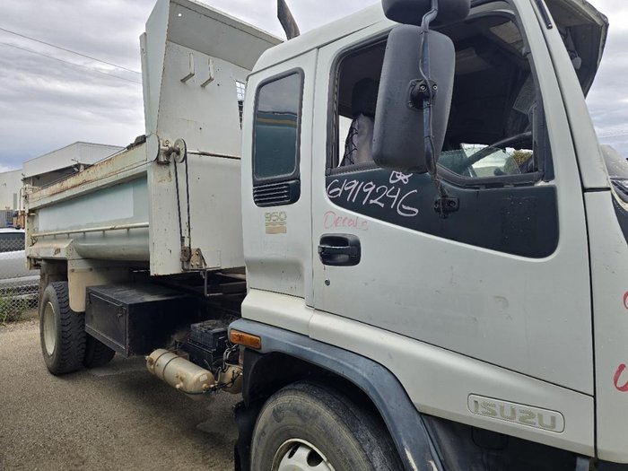 2005 Isuzu Engine - 6Sd1402015