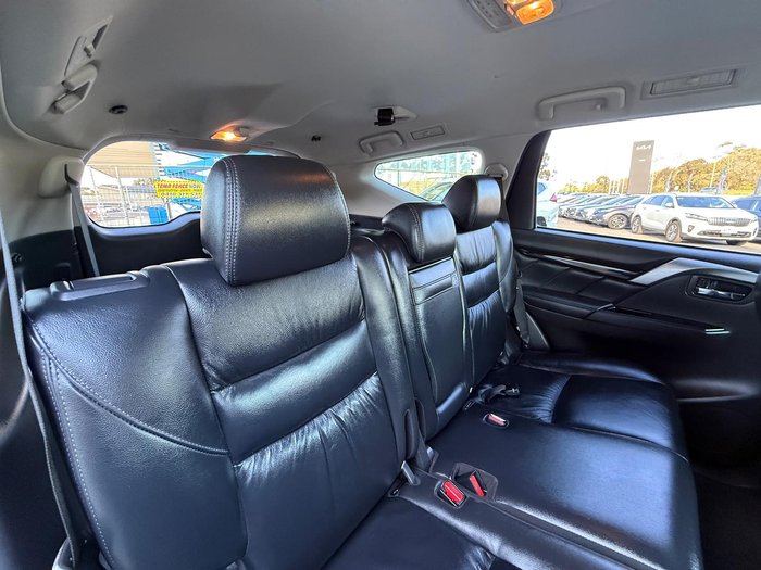 2019 Mitsubishi Pajero Sport GLS