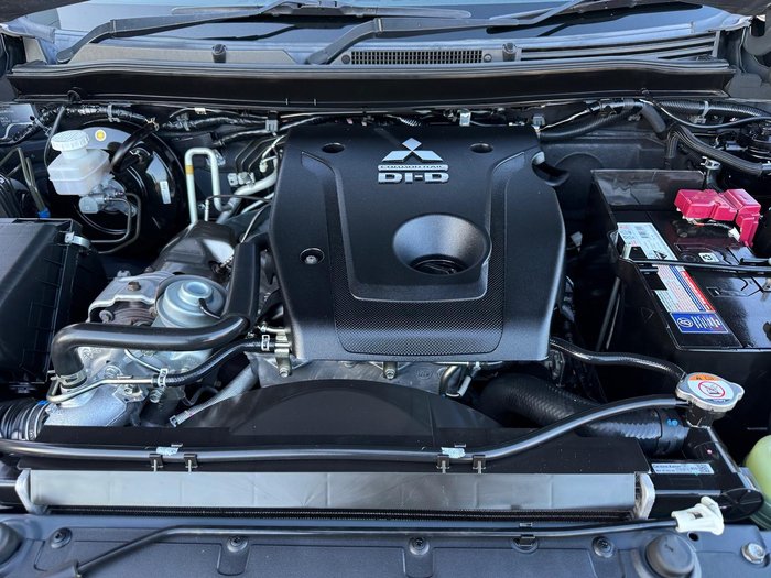 2019 Mitsubishi Pajero Sport GLS