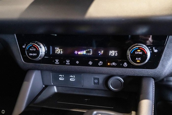 2025 Mitsubishi Outlander Aspire