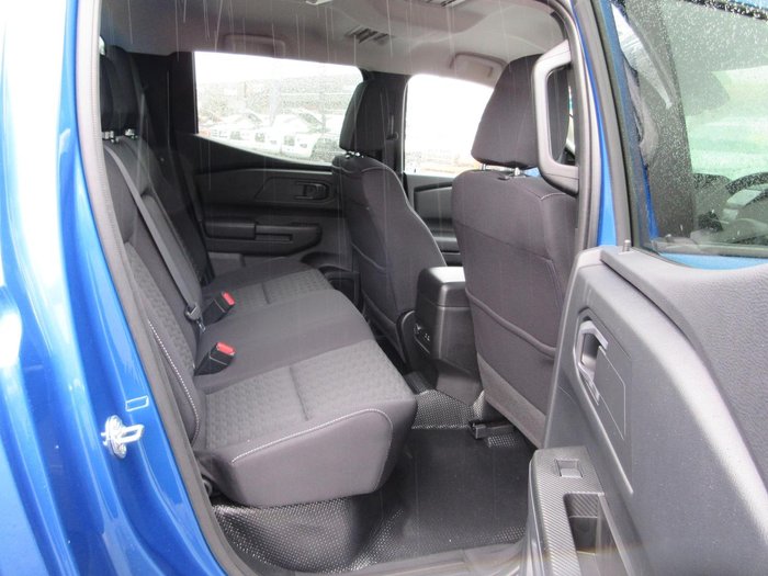 2025 Mitsubishi Triton GLX+