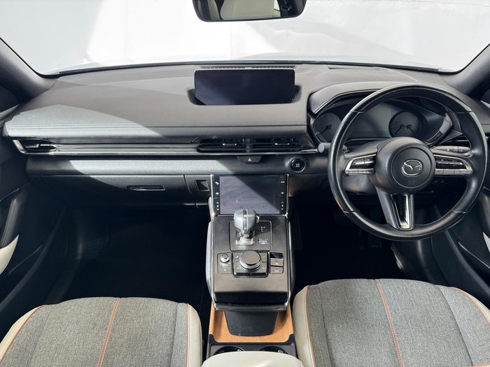 2021 Mazda MX-30 G20e Touring