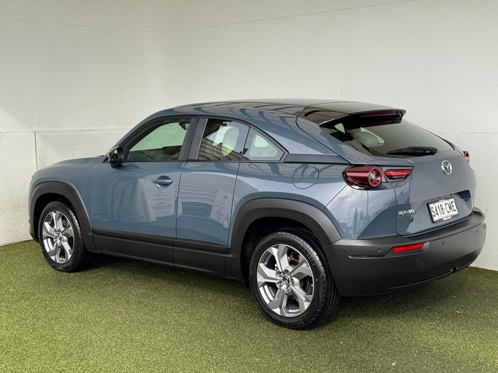 2021 Mazda MX-30 G20e Touring