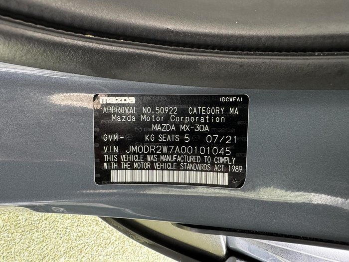 2021 Mazda MX-30 G20e Touring