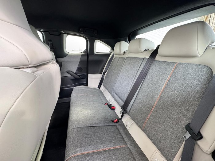 2021 Mazda MX-30 G20e Touring