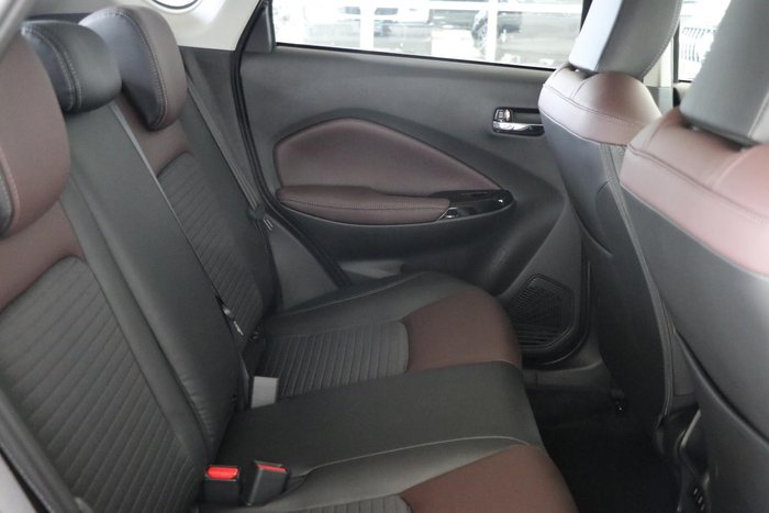 2025 Suzuki Fronx Hybrid GLX