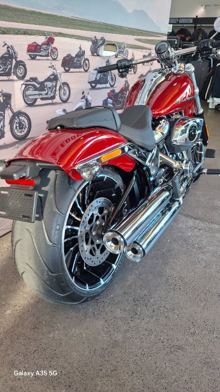 2025 Harley-davidson FXBR BREAKOUT (117) BRILLIANT RED