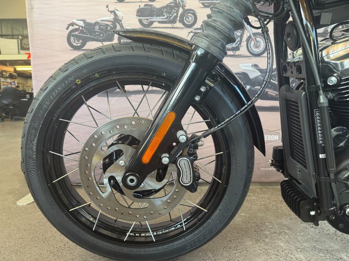 2025 Harley-davidson FXBB STREET BOB (117) Vivid Black