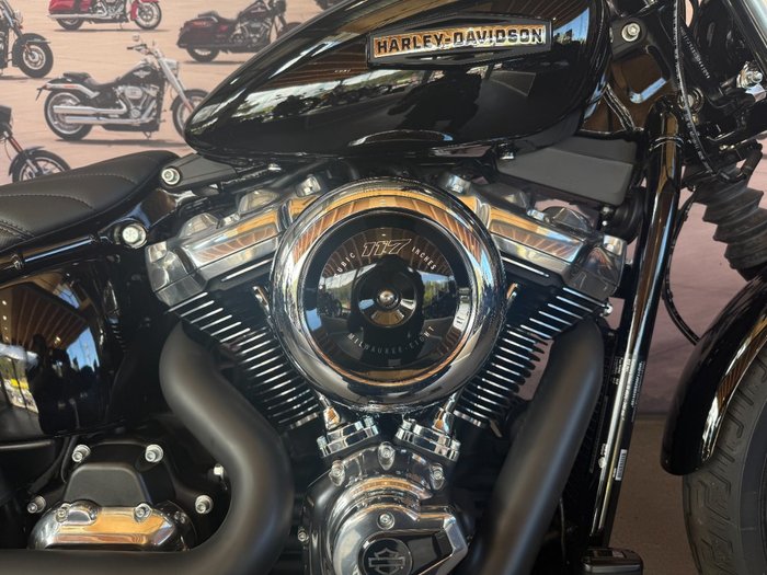 2025 Harley-davidson FXBB STREET BOB (117) Vivid Black