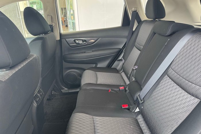 2020 Nissan X-TRAIL ST