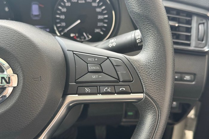 2020 Nissan X-TRAIL ST