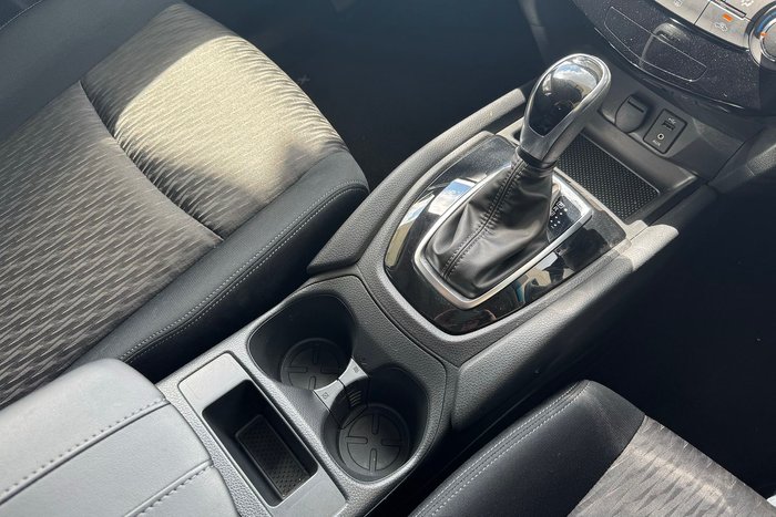 2020 Nissan X-TRAIL ST