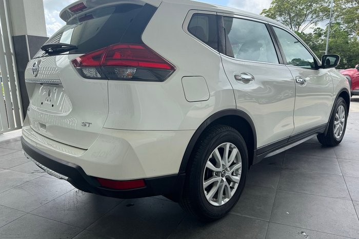2020 Nissan X-TRAIL ST