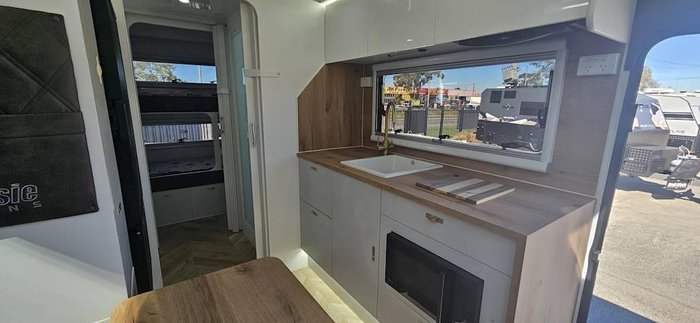 2025 GREAT AUSSIE Xplora 226F