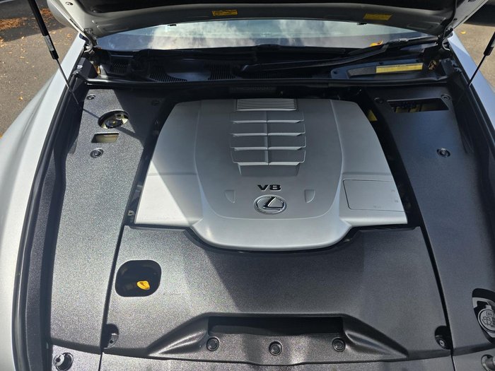 2007 Lexus LS 460 USF40R Silver