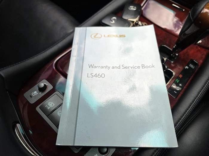 2007 Lexus LS 460 USF40R Silver