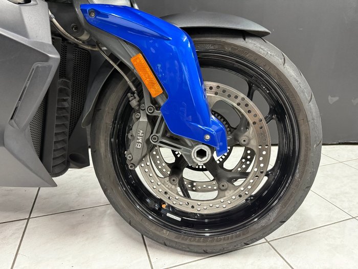 2016 BMW Motorrad K1300 R Black