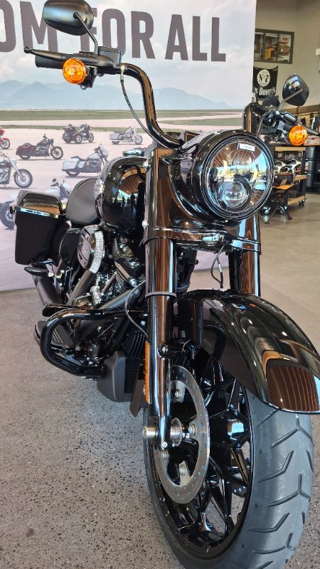 2025 Harley-davidson FLHRXS ROAD KING SPECIAL Vivid Black