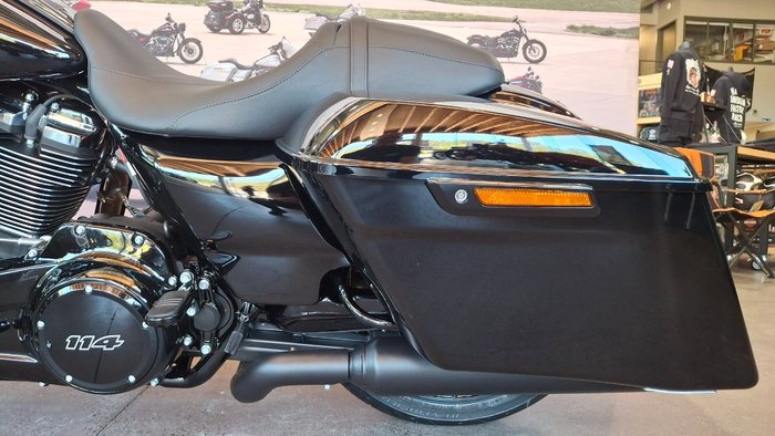 2025 Harley-davidson FLHRXS ROAD KING SPECIAL Vivid Black