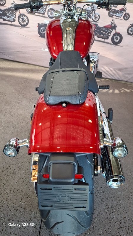 2025 Harley-davidson FXBR BREAKOUT (117) BRILLIANT RED