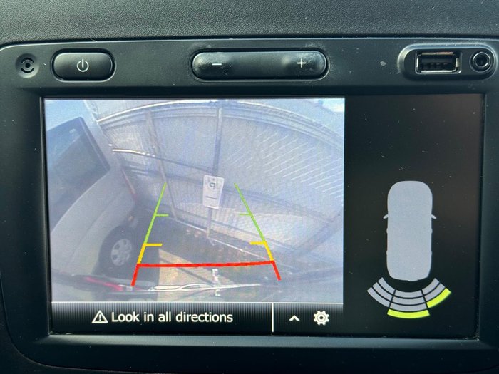 2020 Renault Trafic Premium 125kW