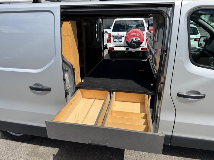 2020 Renault Trafic Premium 125kW X82 Silver