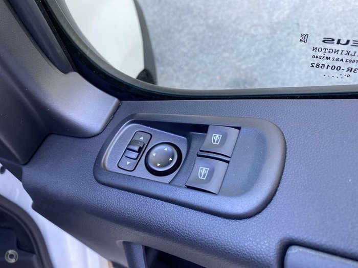 2023 Renault Master Pro 110kW