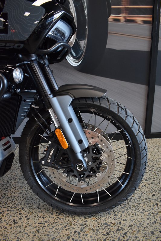 2025 Harley-davidson RA1250S PAN AMERICA SPECIAL VIVID BLACK