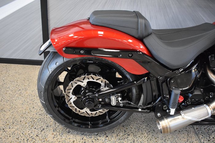 2025 Harley-davidson FXBR BREAKOUT (117) BRILLIANT RED