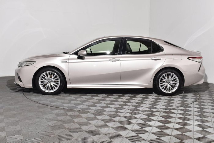 2018 Toyota Camry SL