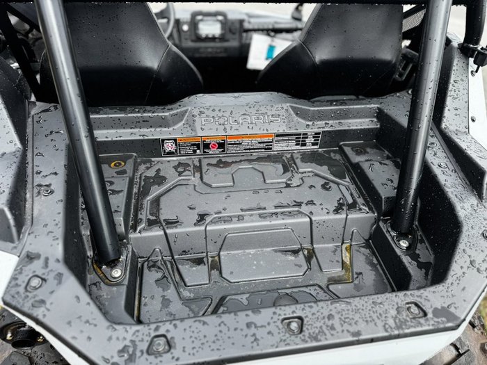 2025 Polaris RZR 200 EFI Grey