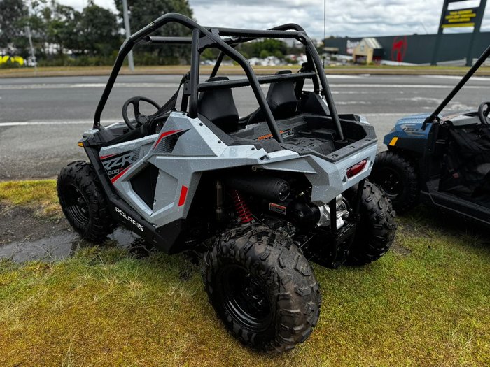 2025 Polaris RZR 200 EFI Grey
