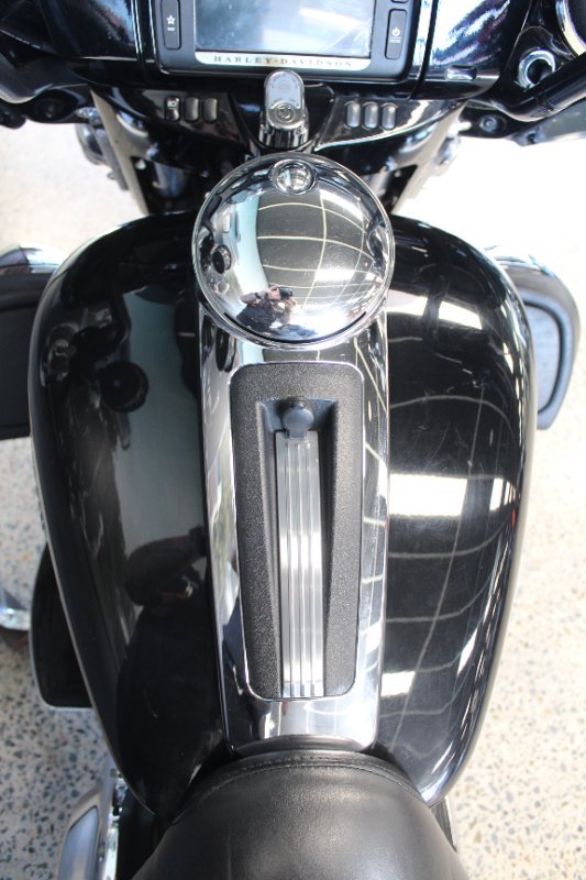 2019 Harley-davidson FLHTK ULTRA LIMITED VIVID BLACK