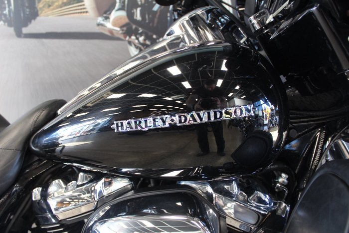 2019 Harley-davidson FLHTK ULTRA LIMITED VIVID BLACK