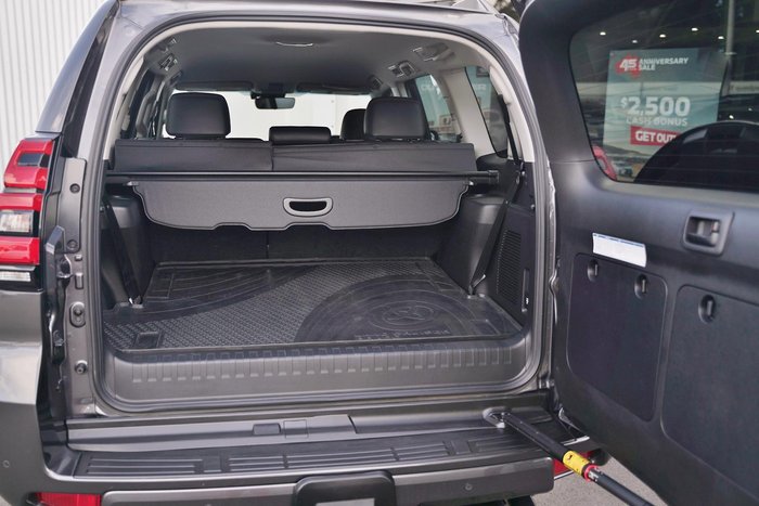 2021 Toyota Landcruiser Prado VX