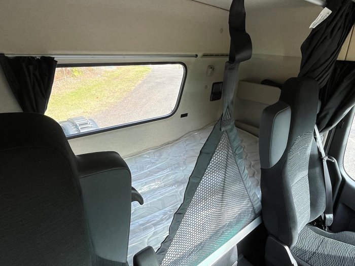 2024 Mercedes-Benz Actros 2663