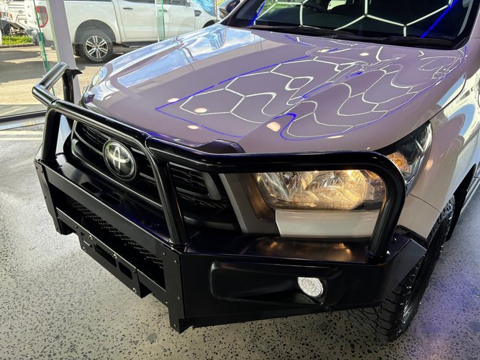 2021 Toyota Hilux SR