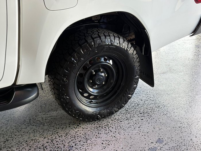 2021 Toyota Hilux SR