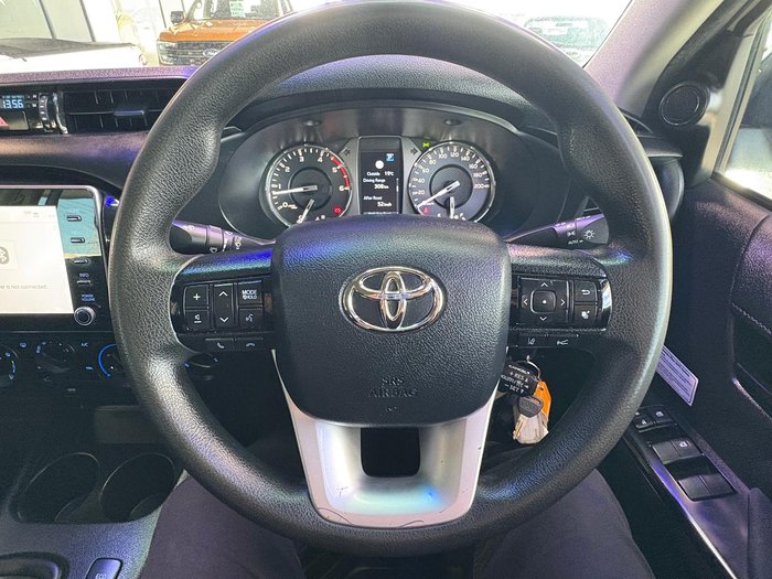 2021 Toyota Hilux SR