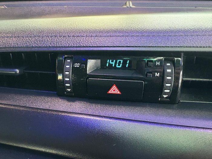 2021 Toyota Hilux SR