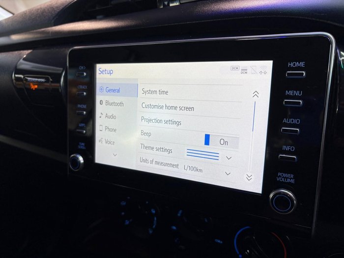 2021 Toyota Hilux SR