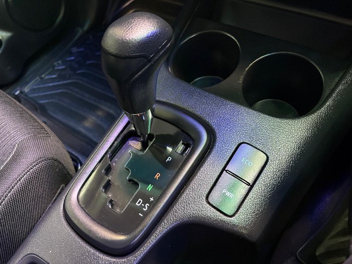 2021 Toyota Hilux SR