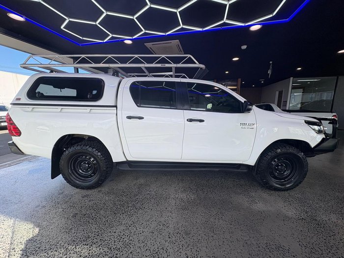 2021 Toyota Hilux SR
