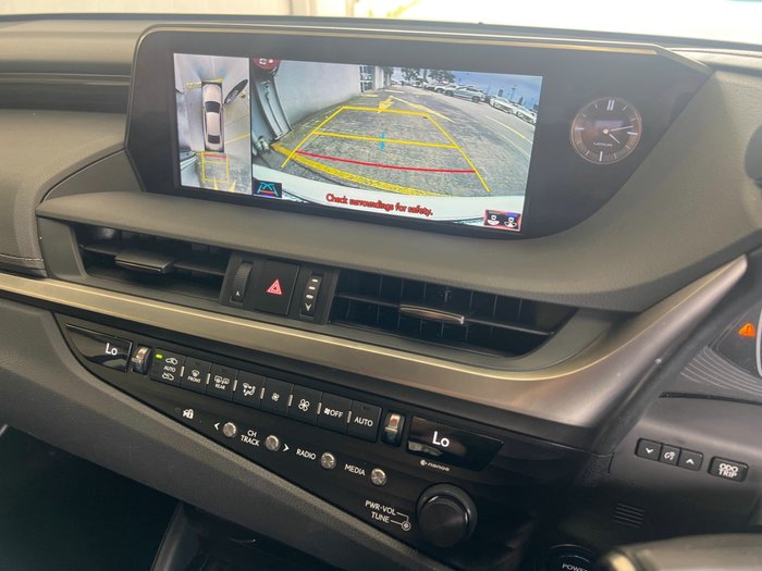 2019 Lexus ES ES300h Sports Luxury