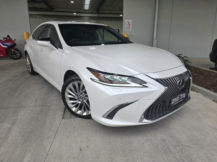 2019 Lexus ES